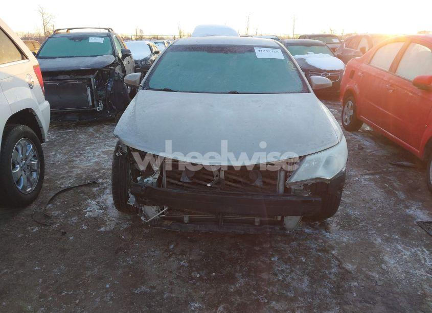 Photo 12 of 2013 Toyota Camry LE (VIN 4T1BF1FK3DU298074)