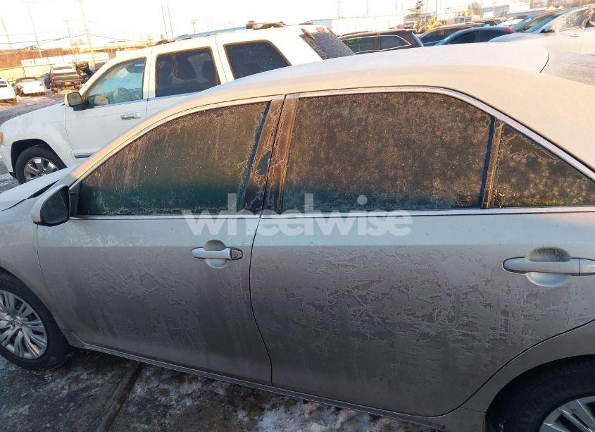 Photo 14 of 2013 Toyota Camry LE (VIN 4T1BF1FK3DU298074)