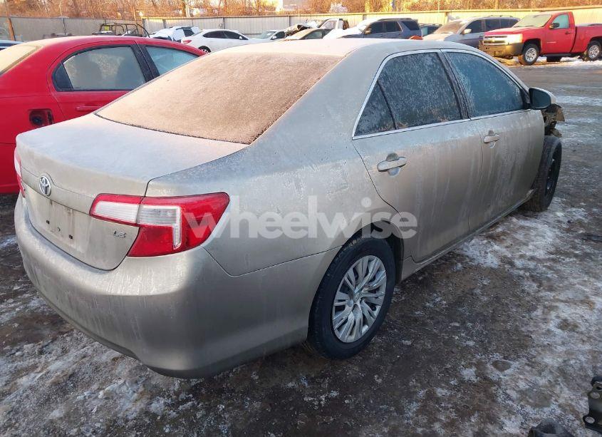 Photo 4 of 2013 Toyota Camry LE (VIN 4T1BF1FK3DU298074)
