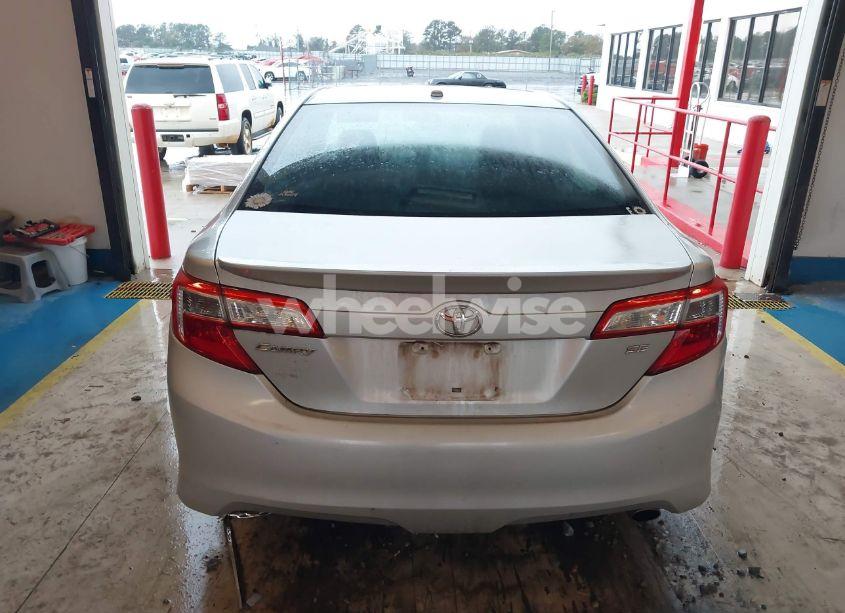Photo 17 of 2013 Toyota Camry SE (VIN 4T1BF1FK3DU638498)