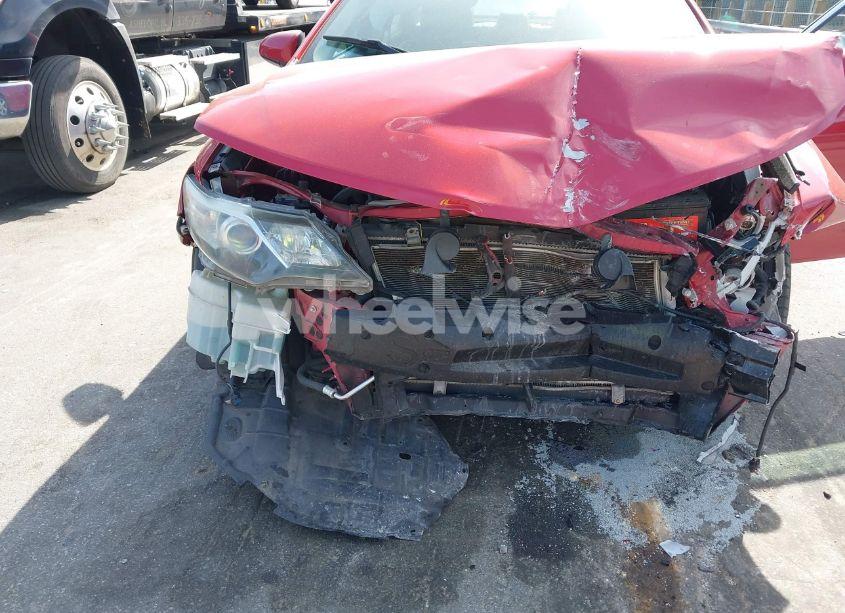 Photo 6 of 2013 Toyota Camry SE (VIN 4T1BF1FK3DU638985)