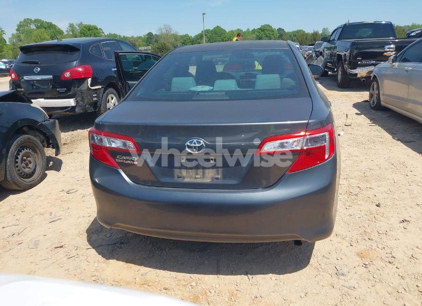 Photo 16 of 2013 Toyota Camry L (VIN 4T1BF1FK3DU646553)