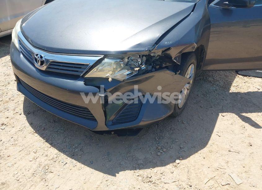 Photo 6 of 2013 Toyota Camry L (VIN 4T1BF1FK3DU646553)