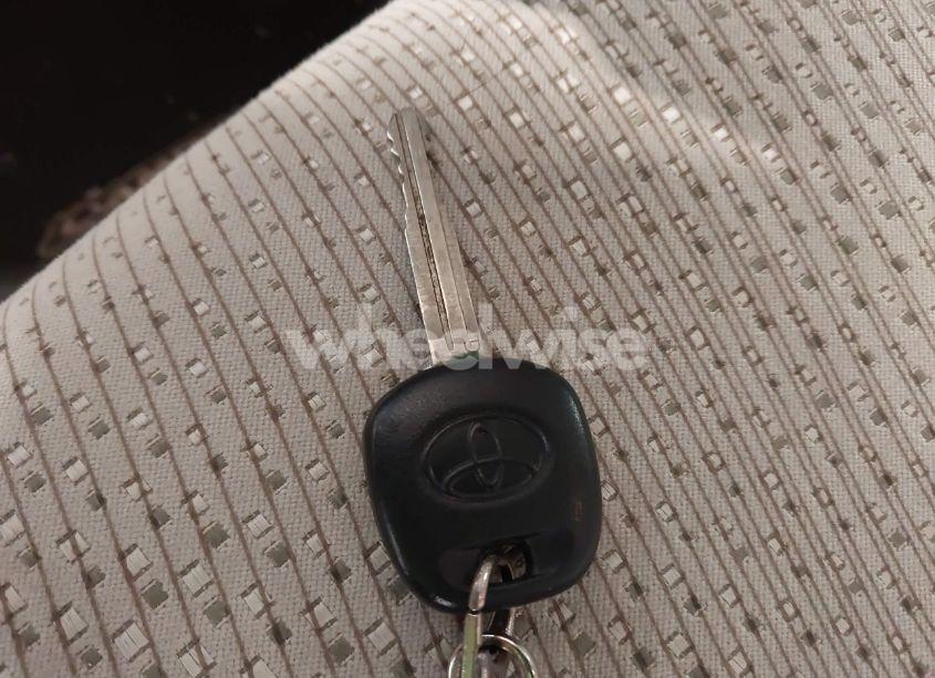 Photo 11 of 2013 Toyota Camry L (VIN 4T1BF1FK3DU651512)