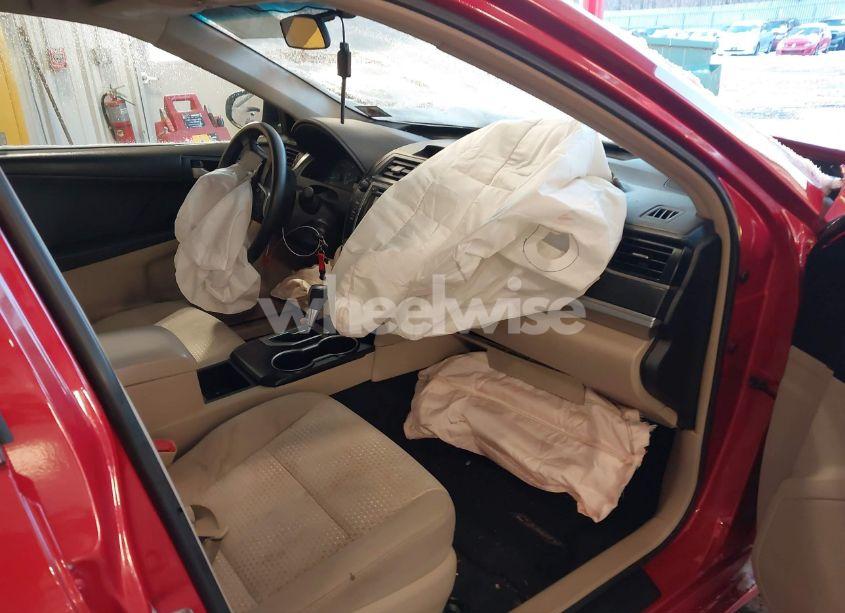 Photo 5 of 2013 Toyota Camry L (VIN 4T1BF1FK3DU651512)