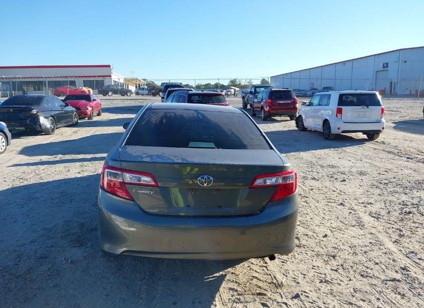 Photo 17 of 2013 Toyota Camry L (VIN 4T1BF1FK3DU669119)