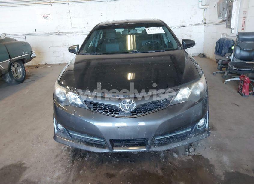 Photo 12 of 2013 Toyota Camry SE (VIN 4T1BF1FK3DU671209)