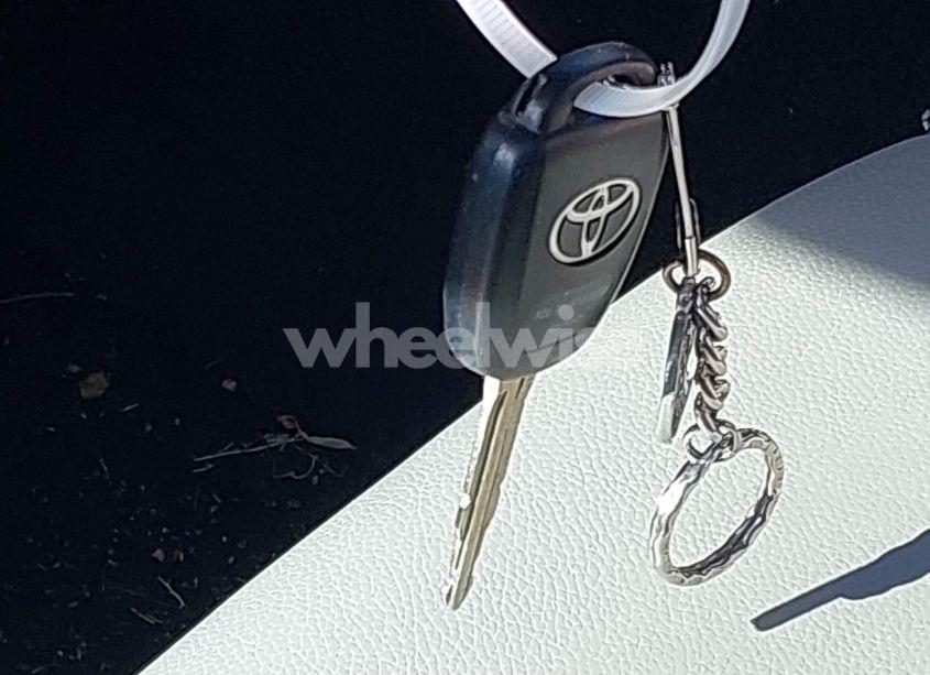 Photo 11 of 2013 Toyota Camry LE (VIN 4T1BF1FK3DU685689)