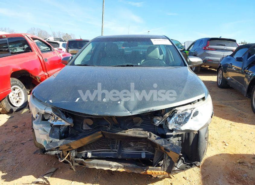 Photo 12 of 2013 Toyota Camry LE (VIN 4T1BF1FK3DU685689)