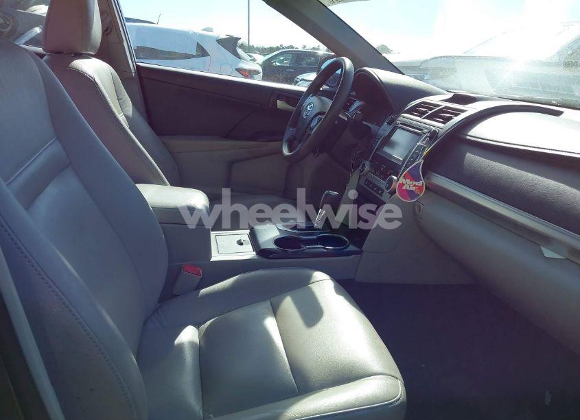 Photo 5 of 2013 Toyota Camry LE (VIN 4T1BF1FK3DU685689)