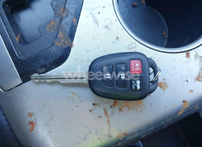 Photo 11 of 2013 Toyota Camry SE (VIN 4T1BF1FK3DU686826)