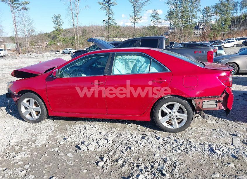 Photo 14 of 2013 Toyota Camry SE (VIN 4T1BF1FK3DU686826)