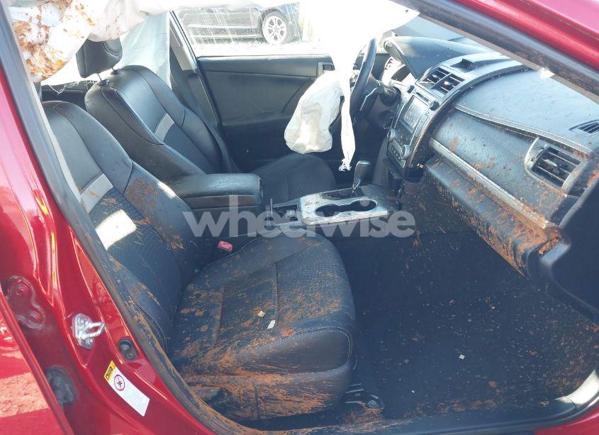 Photo 5 of 2013 Toyota Camry SE (VIN 4T1BF1FK3DU686826)