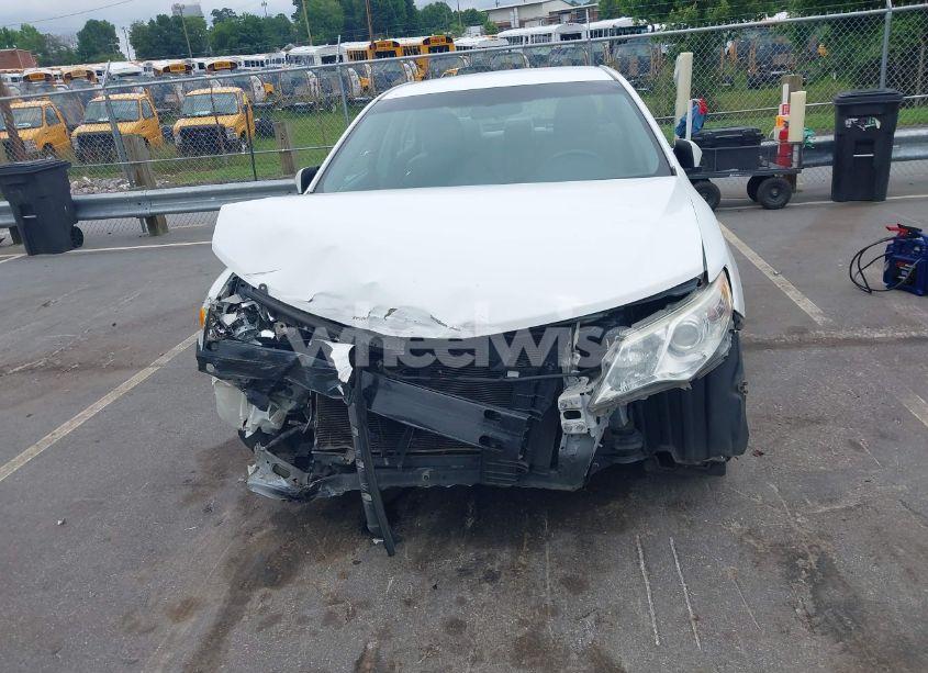 Photo 13 of 2013 Toyota Camry L (VIN 4T1BF1FK3DU692741)