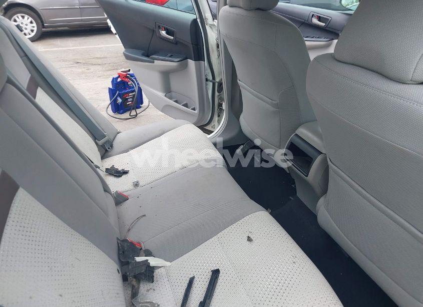 Photo 8 of 2013 Toyota Camry L (VIN 4T1BF1FK3DU692741)