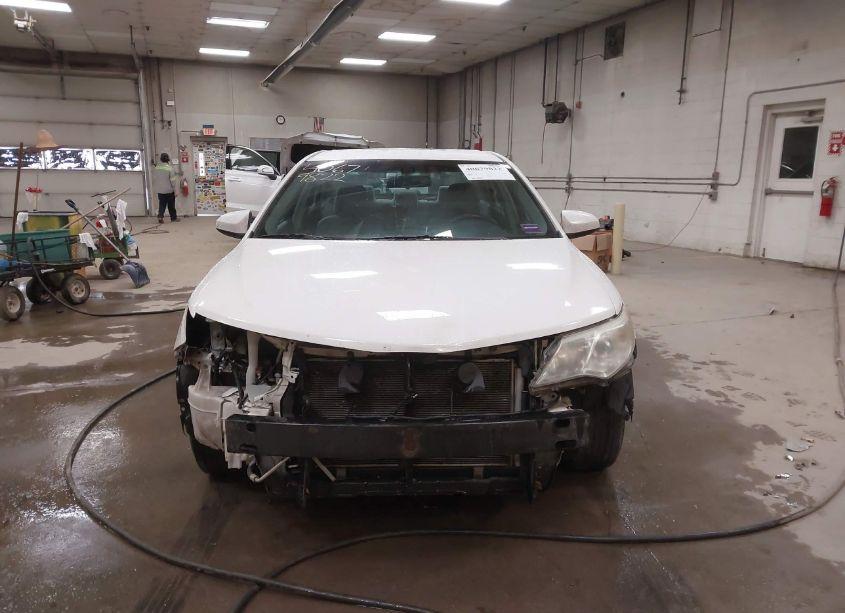 Photo 13 of 2013 Toyota Camry LE (VIN 4T1BF1FK3DU696062)