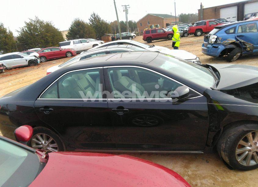 Photo 13 of 2013 Toyota Camry XLE (VIN 4T1BF1FK3DU716102)