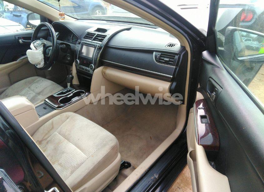 Photo 5 of 2013 Toyota Camry XLE (VIN 4T1BF1FK3DU716102)