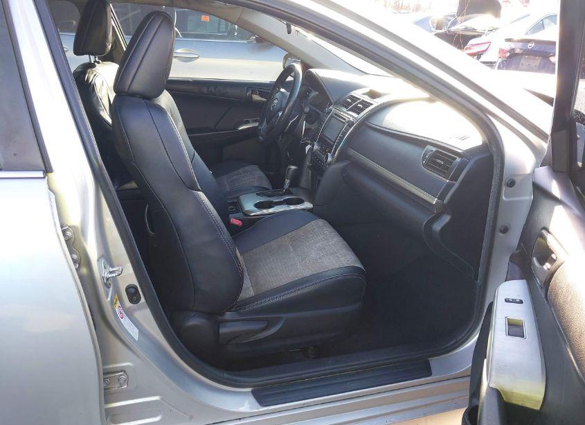 Photo 5 of 2013 Toyota Camry SE (VIN 4T1BF1FK3DU716908)