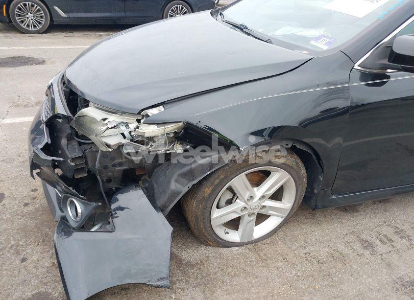 Photo 6 of 2013 Toyota Camry SE (VIN 4T1BF1FK3DU717119)