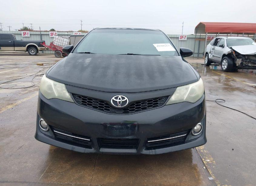 Photo 12 of 2014 Toyota Camry SE (VIN 4T1BF1FK3EU303520)