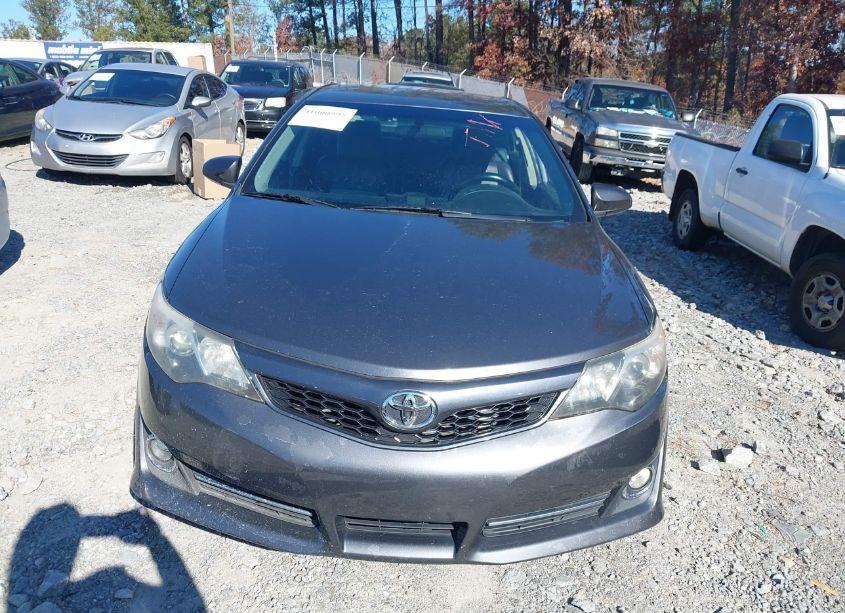 Photo 12 of 2014 Toyota Camry SE (VIN 4T1BF1FK3EU309916)