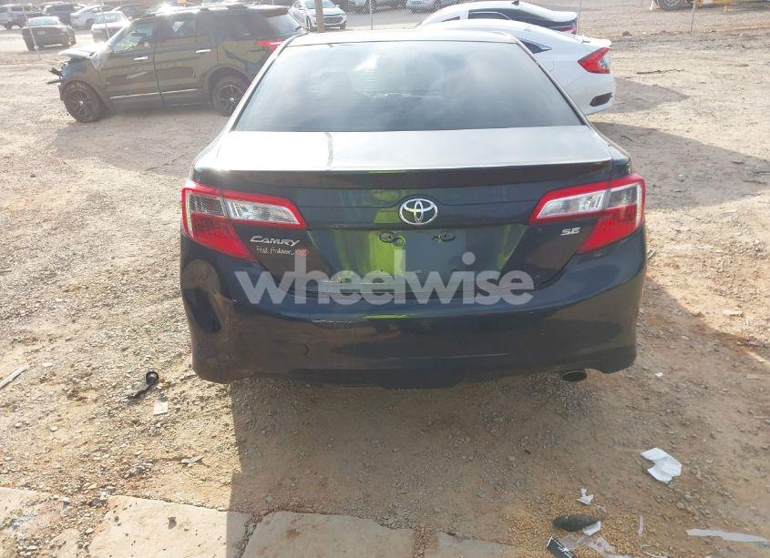 Photo 16 of 2014 Toyota Camry SE (VIN 4T1BF1FK3EU311424)