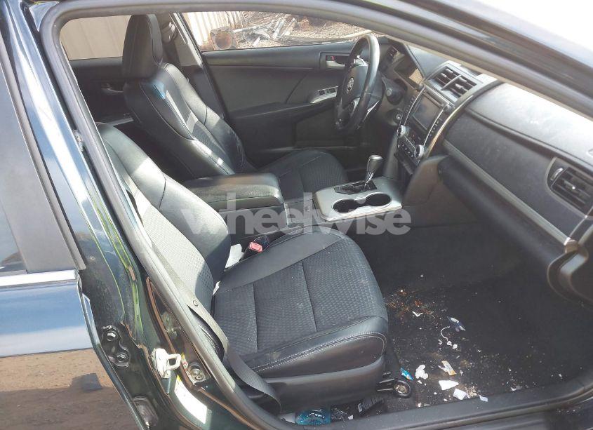 Photo 5 of 2014 Toyota Camry SE (VIN 4T1BF1FK3EU311424)