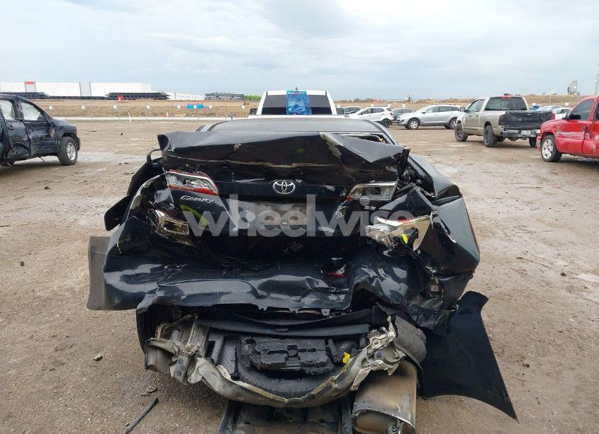 Photo 15 of 2014 Toyota Camry SE (VIN 4T1BF1FK3EU319815)