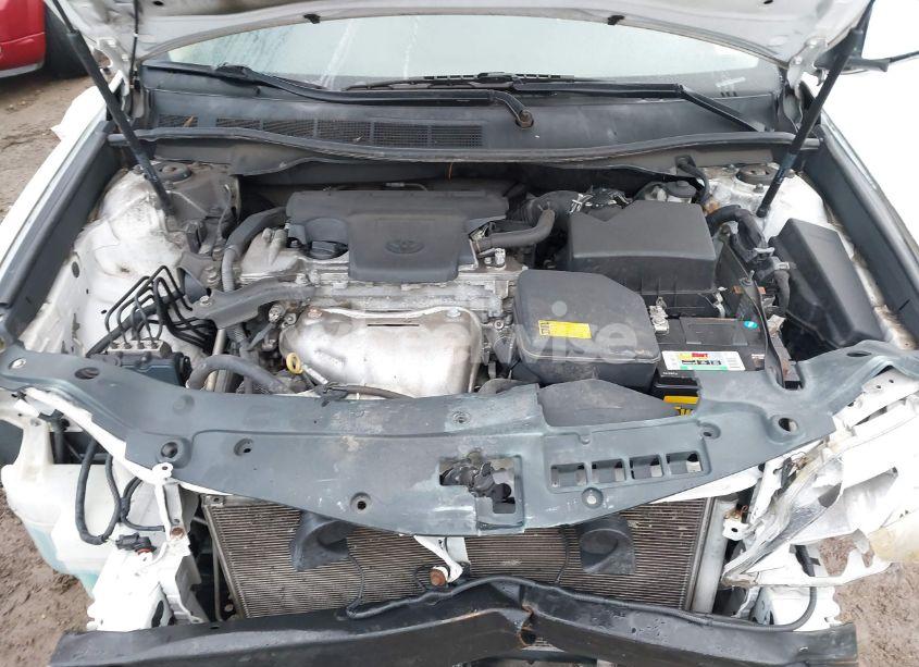 Photo 10 of 2014 Toyota Camry LE (VIN 4T1BF1FK3EU338770)