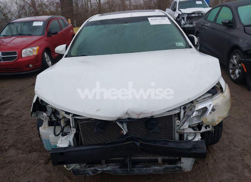 Photo 13 of 2014 Toyota Camry LE (VIN 4T1BF1FK3EU338770)