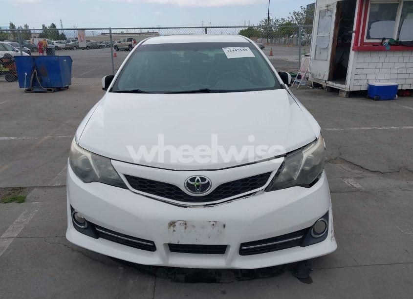 Photo 12 of 2014 Toyota Camry SE (VIN 4T1BF1FK3EU339370)