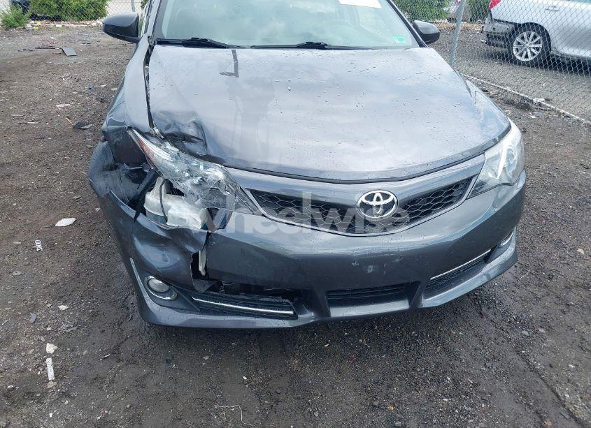 Photo 6 of 2014 Toyota Camry SE (VIN 4T1BF1FK3EU376645)