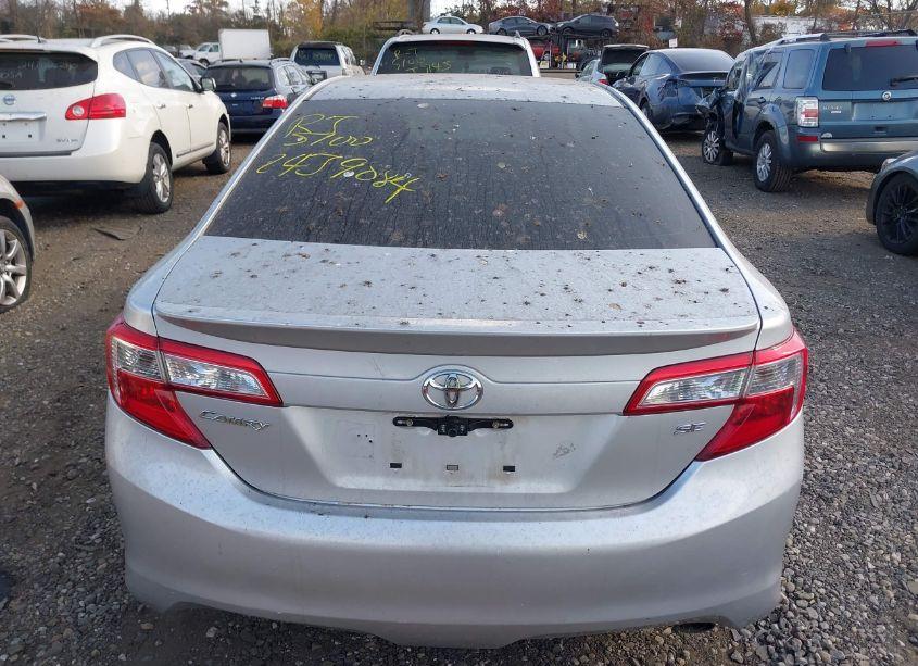 Photo 15 of 2014 Toyota Camry SE (VIN 4T1BF1FK3EU380890)