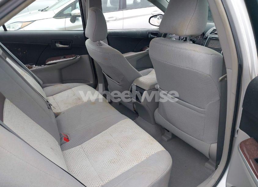 Photo 8 of 2014 Toyota Camry L/SE/LE/XLE (VIN 4T1BF1FK3EU381456)