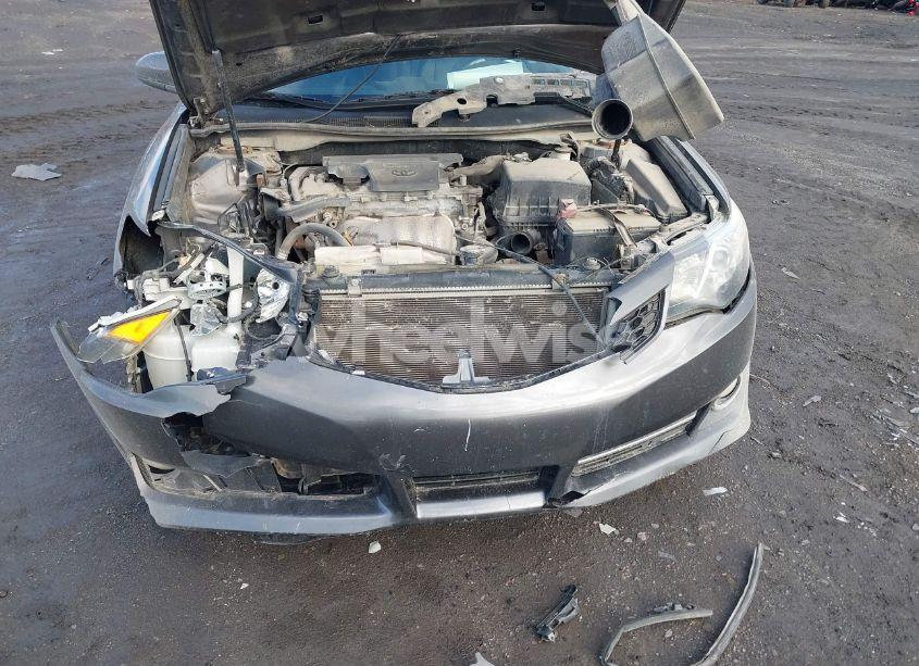 Photo 6 of 2014 Toyota Camry SE (VIN 4T1BF1FK3EU382445)