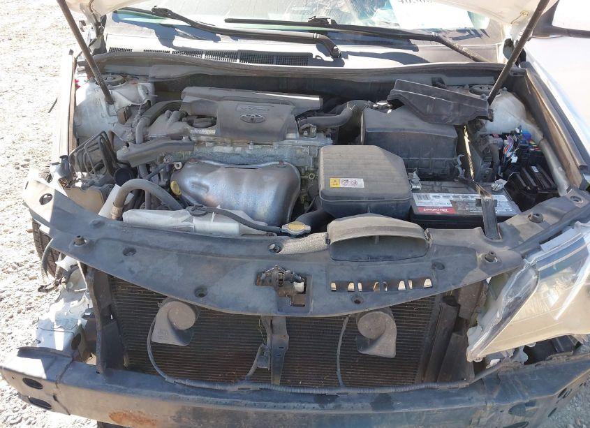 Photo 10 of 2014 Toyota Camry SE (VIN 4T1BF1FK3EU415170)