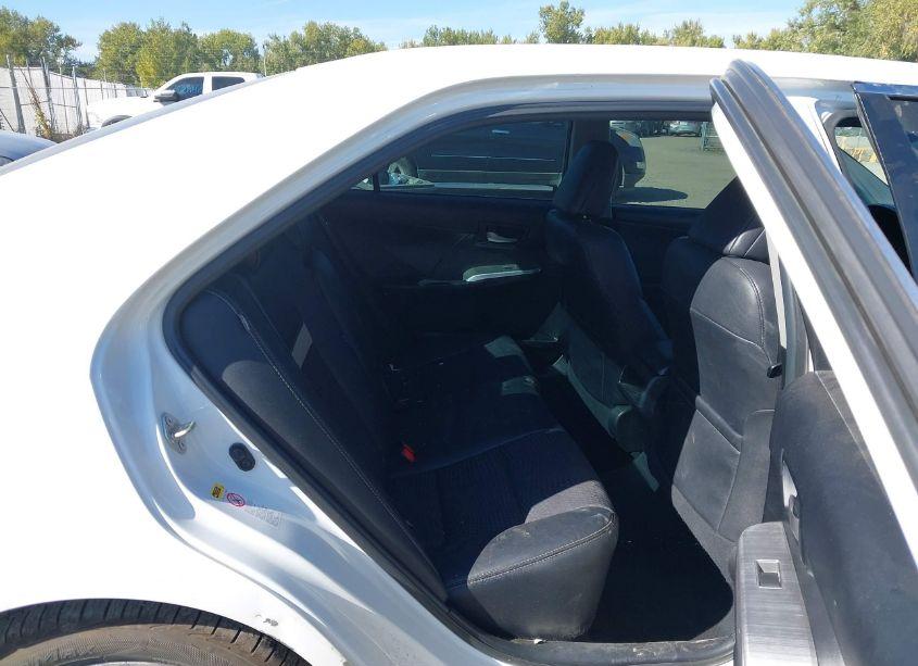 Photo 8 of 2014 Toyota Camry SE (VIN 4T1BF1FK3EU415170)