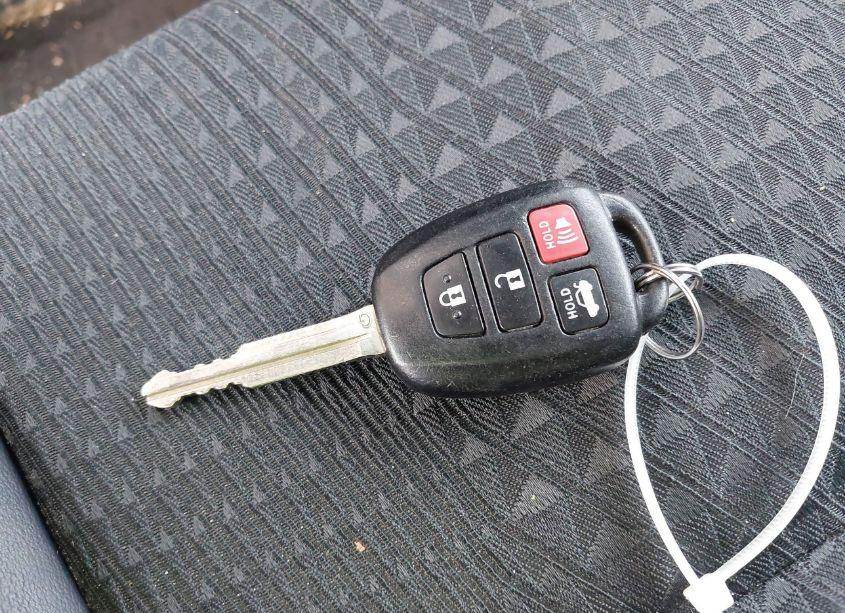 Photo 11 of 2014 Toyota Camry SE (VIN 4T1BF1FK3EU417100)