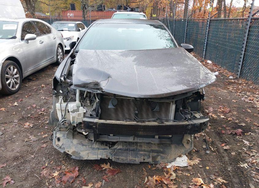 Photo 13 of 2014 Toyota Camry SE (VIN 4T1BF1FK3EU417100)