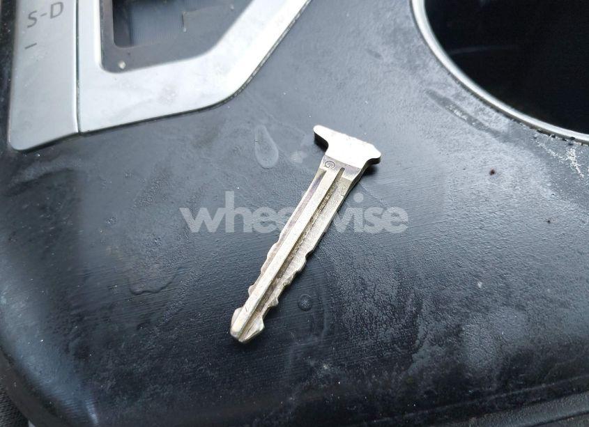 Photo 11 of 2014 Toyota Camry LE (VIN 4T1BF1FK3EU441428)