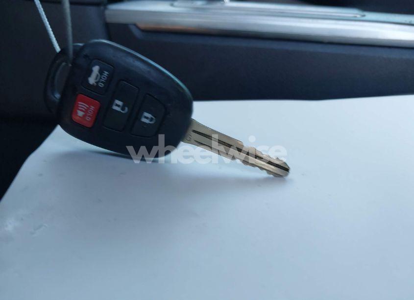 Photo 11 of 2014 Toyota Camry SE (VIN 4T1BF1FK3EU450792)