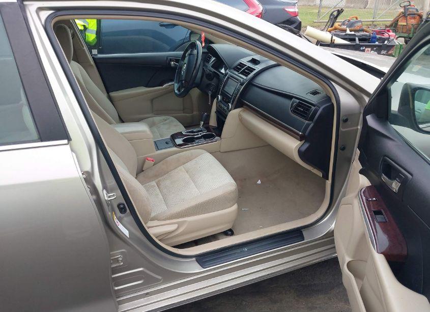 Photo 5 of 2014 Toyota Camry XLE (VIN 4T1BF1FK3EU464935)