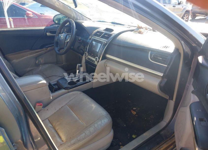 Photo 5 of 2014 Toyota Camry LE (VIN 4T1BF1FK3EU468029)