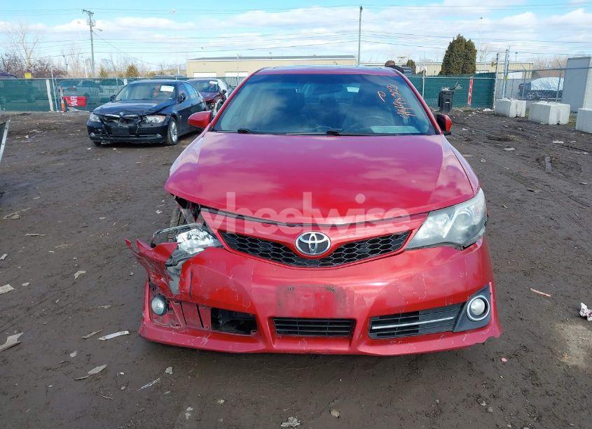 Photo 12 of 2014 Toyota Camry SE SPORT (VIN 4T1BF1FK3EU740501)