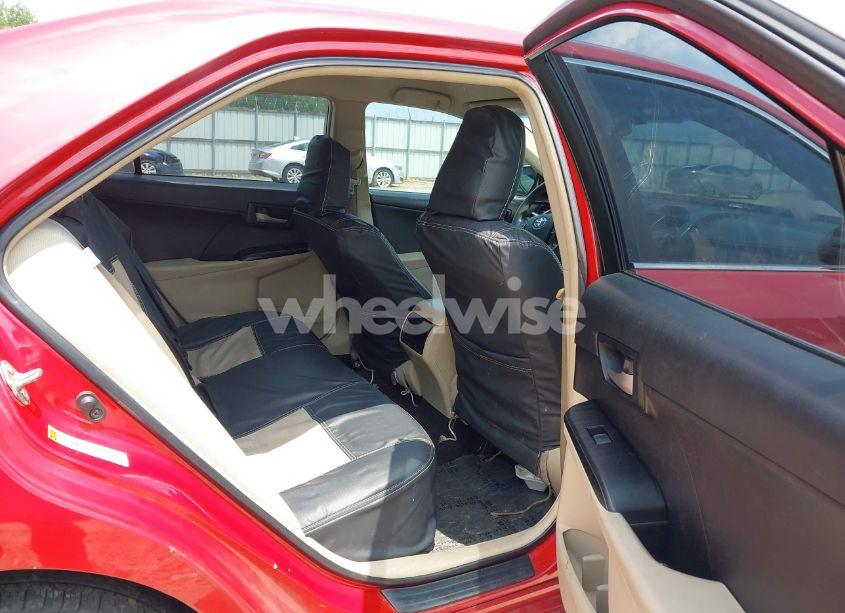 Photo 8 of 2014 Toyota Camry LE (VIN 4T1BF1FK3EU741437)