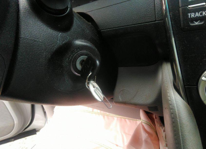 Photo 11 of 2014 Toyota Camry L (VIN 4T1BF1FK3EU765785)