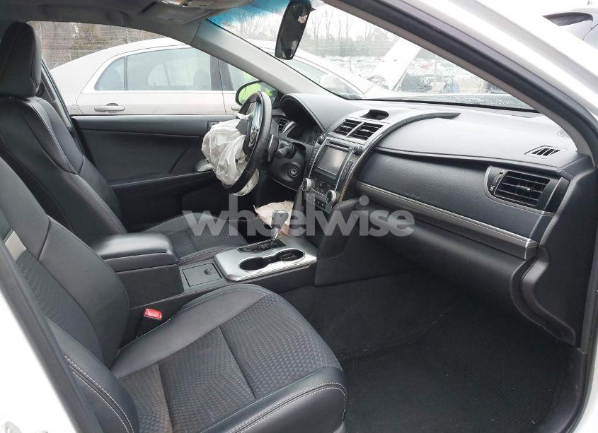 Photo 5 of 2014 Toyota Camry SE SPORT (VIN 4T1BF1FK3EU769383)