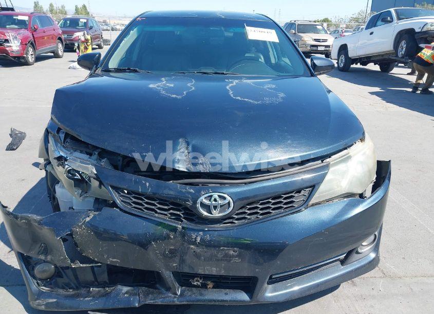 Photo 12 of 2014 Toyota Camry L/LE/SE/SE SPORT/XLE (VIN 4T1BF1FK3EU777550)