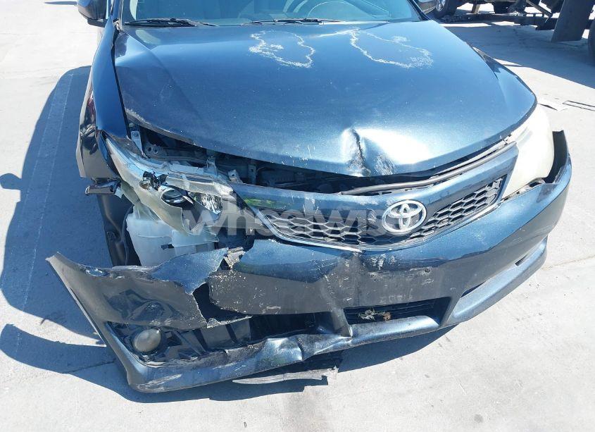 Photo 6 of 2014 Toyota Camry L/LE/SE/SE SPORT/XLE (VIN 4T1BF1FK3EU777550)